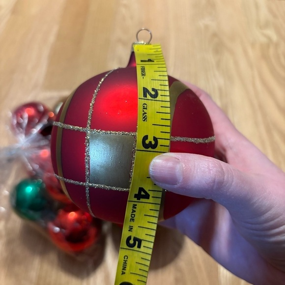 Festive Red and Green Gold Holiday Ball Ornaments Set Bundle Tartan Plaid - Picture 5 of 5